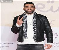 عبدالله عاشور يحتفل بنجاح أغنية «ليه هي» من فيلم «السيستم» 