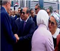 الرئيس السيسي والسيدة قرينته يستقبلان نظيره التركي وقرينته بمطار القاهرة