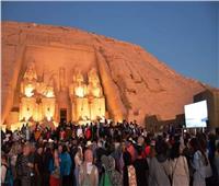 أصل الحكاية| بمناسبة تتويجه ملكاً لمصر.. تتعامد الشمس على معبد أبوسمبل بأسوان