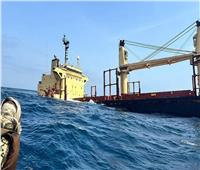 الحكومة اليمنية تعلن غرق سفينة شحن استهدفها الحوثيون الشهر الماضي في البحر الأحمر