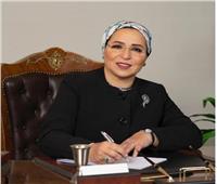السيدة انتصار السيسي: «المرأة هي أيقونة العمل الإنساني.. وتحية لكل نساء مصر»