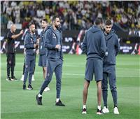 لاعبو الأهلي يجرون عمليات الإحماء استعدادا لمواجهة الزمالك بنهائي كأس مصر