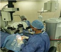  دعم مستشفى سوهاج الجامعي بأحدث أجهزة "الميكروسكوبات" 