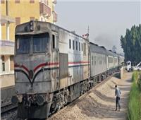 «صدمهم القطار».. مصرع سيدة وإصابة طفلها أثناء عبور شريط السكة الحديد بكفرالشيخ‎