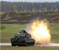 الجيش البريطاني يكمل اختبار الذخيرة الحية لدبابة «تشالنجر 3» الأكثر فتكا
