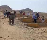 وفد سياحي ألماني يزور منطقة آثار بني حسن بالمنيا