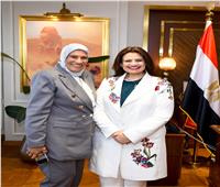 وزيرة الهجرة: حريصون على تقديم الخدمات والمحفزات للمصريين بالخارج 