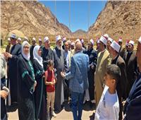 أئمة وواعظات جنوب سيناء في جبل التجلي| صور