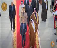 الرئيس السيسي يصل البحرين للمشاركة في القمة العربية الـ 33| فيديو