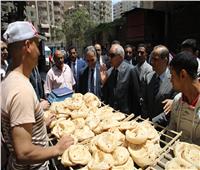 «التموين» تواصل صرف الخبز المدعم عبر 30 ألف مخبز.. و4 طرق للإبلاغ عن المخالفين