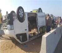 مصرع شخص وإصابة آخرين في حادث تصادم بصحراوي سمالوط في المنيا