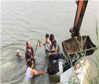 غرق ميكروباص يستقله 22 فتاة.. تفاصيل حادث معدية أبو غالب بمنشأة القناطر| محدث