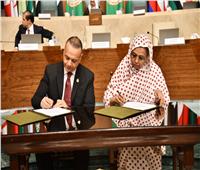 البرلمان العربي يوقع مذكرة تعاون مع المنظمة العربية المتحدة للبحث العلمي