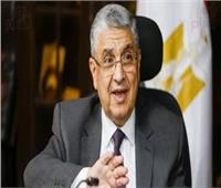 وزير الكهرباء يعتذر للشعب المصري بسبب تخفيف الأحمال وانقطاع التيار