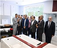 رئيس الوزراء: إنتاج الخامات محليًا يوفر للدولة ملايين الدولارات| صور