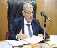 محافظ المنيا يترأس اجتماع اللجنة العليا للبت ويوافق على 89 طلب تقنين أراضى أملاك دولة  