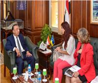 محافظ الإسكندرية يبحث تعزيز التعاون مع وفد من وكالة المدن المتوسطية