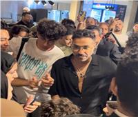 أحمد فهمي يصل العرض الخاص لفيلمه الجديد «عصابة الماكس»