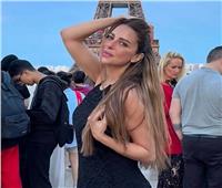 ريم مصطفى تتألق وتخطف الأنظار أمام برج إيفل  