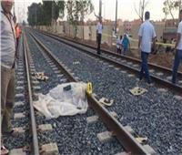 الإدمان حول الابن إلى شيطان .. قتل أمه وألقى بنفسه تحت عجلات القطار