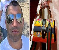بسبب مقتنيات بـ 500 ألف دولار.. مقتل عامل توصيل في إيطاليا