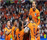 كومان يعلن تشكيل هولندا لمواجهة إنجلترا في يورو 2024
