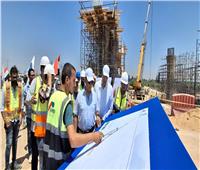وزير الإسكان يتابع مشروع إنشاء القوس الغربي لمحور اللواء عمر سليمان 