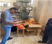 ضبط مصنع تعبئة مواد غذائية بالإسكندرية يستخدم بيانات إنتاج وهمية