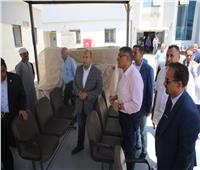 محافظ الجيزة يطمئن على مستوى الخدمات الصحية بمستشفى العياط المركزي