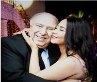بعد اتهام ابنه بالسرقة.. والد حسام حبيب: «شيرين ثروة قومية زي منتخب مصر» 