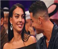 رونالدو يفاجئ متابعيه بزواجه من جورجينا في ظهوره الأول على «يوتيوب»