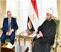 وزير الأوقاف يستقبل قاضي قضاة فلسطين ومستشار أبومازن للشئون الدينية