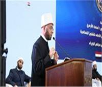 وزير الأوقاف: المرأة خلقت لتكرم.. والأوطان خلقت للوفاء.. والأبوين خلقا للبر