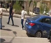 القلق يسيطر علي نجل الفنان أحمد رزق قبل لحظات من محاكمته في واقعة دهس عامل الدليفري