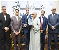 محافظ الفيوم يشهد الاحتفال بــ "عيد الفلاح " ويكرم عدداً من المزارعين المتميزين