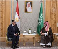 ولي العهد السعودي يستقبل رئيس الوزراء لبحث ملفات التعاون المشترك