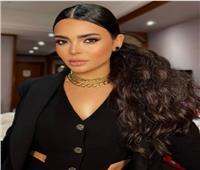أسماء جلال بإطلالة جريئة.. كواليس وراء حياتها