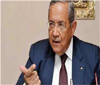 السفير جمال بيومي: حكومة إسرائيل يرأسها هارب من العدالة