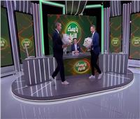 ورد وعناق بعد شهور الخصام.. محمد بركات وسيد معوض حبايب