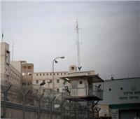 مشاهد للتنكيل بأسرى غزة في سجن عوفر