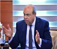 وزير الطيران المدني: المطارات المصرية ليست للبيع 
