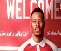 النادي الأفريقي التونسي يتلقى ترخيصًا استثنائيًا لقيد اللاعب الكونغولي كينزومبي