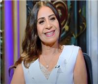 عفاف مصطفى: شكوى الفنانين من قلة الأعمال بسبب الدخلاء على المهنة
