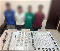 ضبط المتهمين بسرقة مشغولات ذهبية من محل مجوهرات بالظاهر