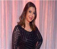 منال سلامة عن زوجها المخرج عادل أديب: "يدمن هذا الشيء"