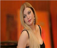 إيقاف ياسمين الخطيب 3 شهور بعد أزمة حلقة البلوجر "هدير عبد الرازق"