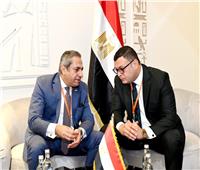 وزير الإسكان ورئيس شركة العاصمة يتابعان موقف المشروعات التنموية 