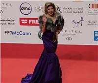 هالة سرحان تتألق على ريد كاربت «القاهرة السينمائي»