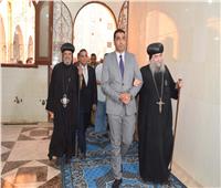 شموع ونذور المحبين في ختام احتفالات دير مارجرجس بالرزيقات في الأقصر