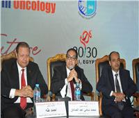 رئيس جامعة القاهرة يفتتح المؤتمر الدولي السنوي للمعهد القومي للأورام